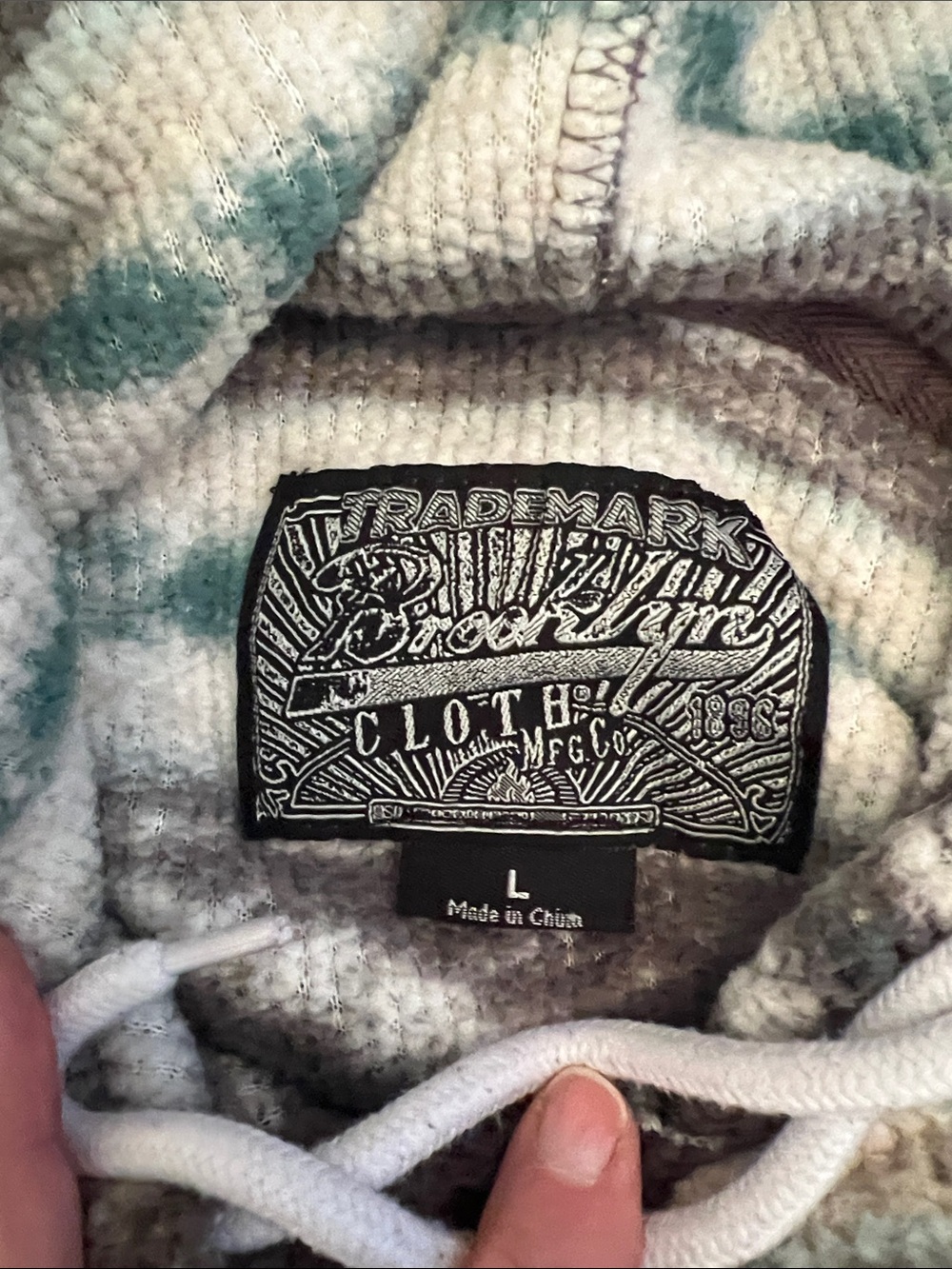 Sweater Subcategory Identification - Picture 2 of 2